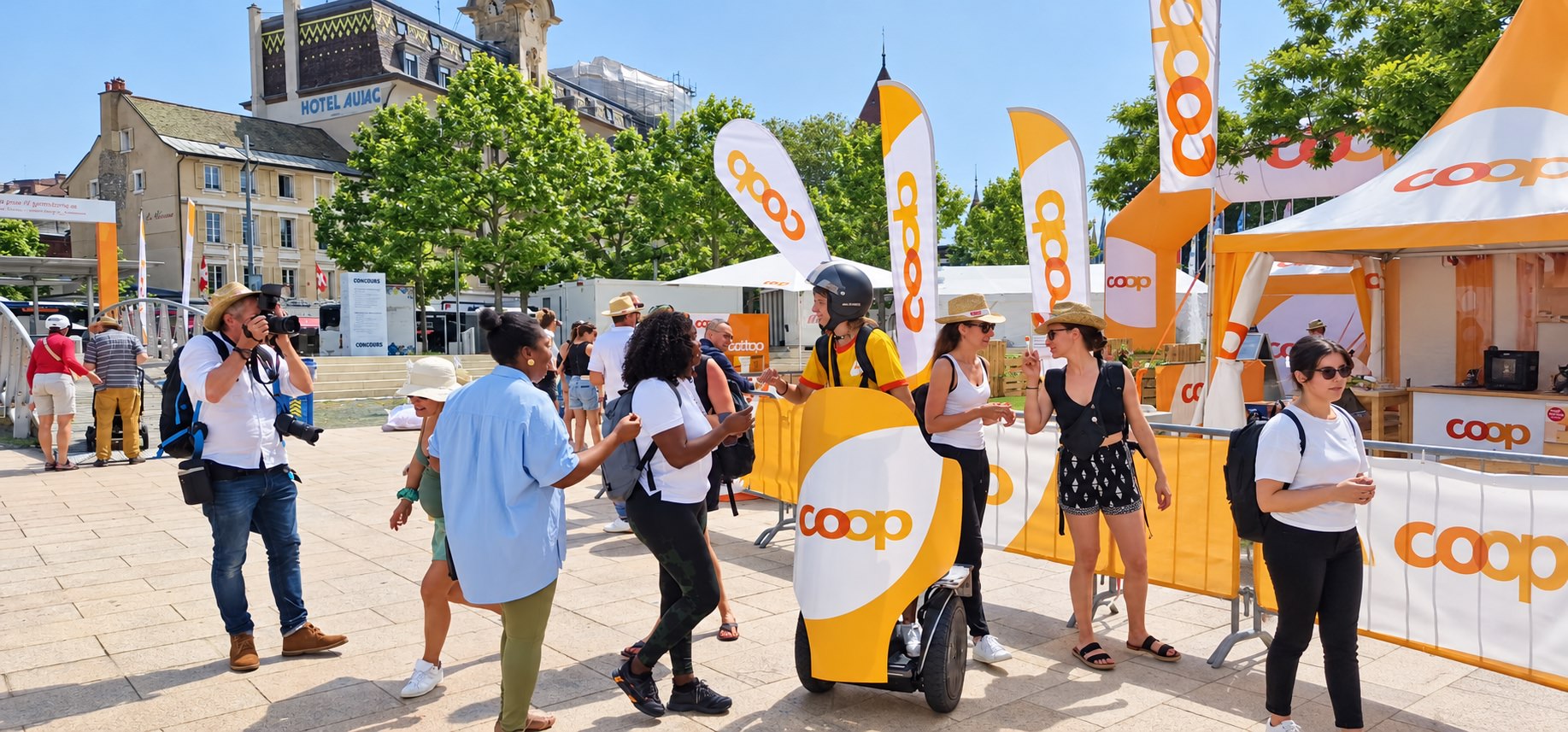 Animation mobile Coop au contact des visiteurs en extérieur
